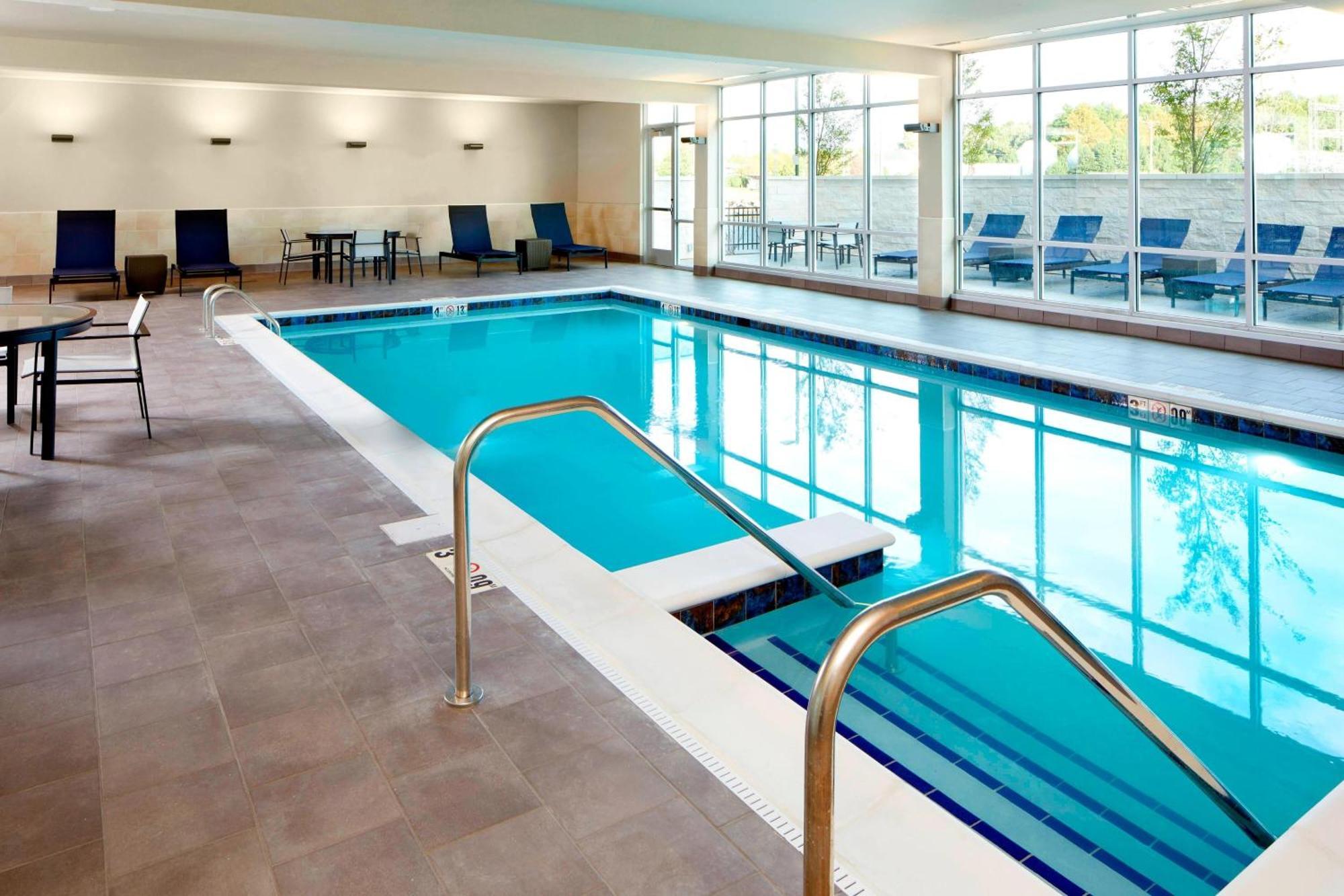 Towneplace Suites By Marriott Columbus Easton Area Экстерьер фото